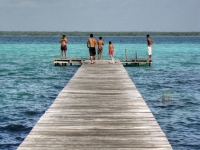 Laguna de Bacalar, José Luis Ruiz, CC BY, flickr