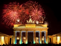 Berlin, Brandenburger Tor, Feuerwerk, Silvester, flyinger