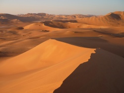 Oman: Wüste Rub al Khali, Wahiba und Oasen - Reiseangebote