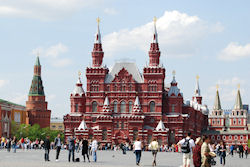 Roter Platz in Moskau  (Bild: Postcard. Red square, Andrey (akk_rus), CC BY)