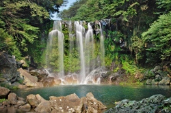 Waterfall Jejy  (Bild: Asien Special Tours, Copyright)